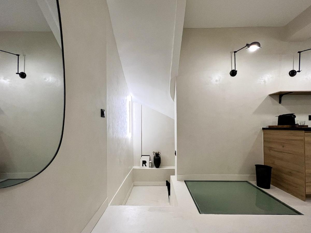 Superb Apartment Palais Royal Louvre Museum Free Netflix باريس المظهر الخارجي الصورة