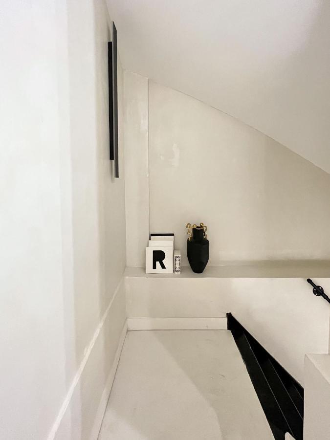 Superb Apartment Palais Royal Louvre Museum Free Netflix باريس المظهر الخارجي الصورة