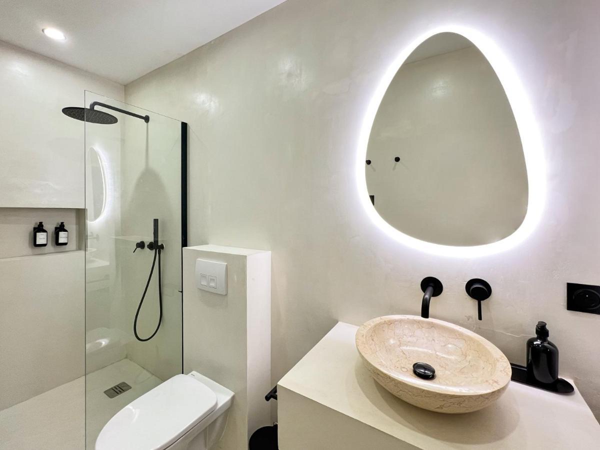 Superb Apartment Palais Royal Louvre Museum Free Netflix باريس المظهر الخارجي الصورة